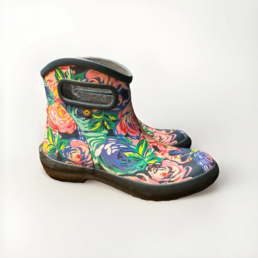 BOGS Women's Patch Ankle Rose‎ Garden Floral Waterproof Boots Size 6